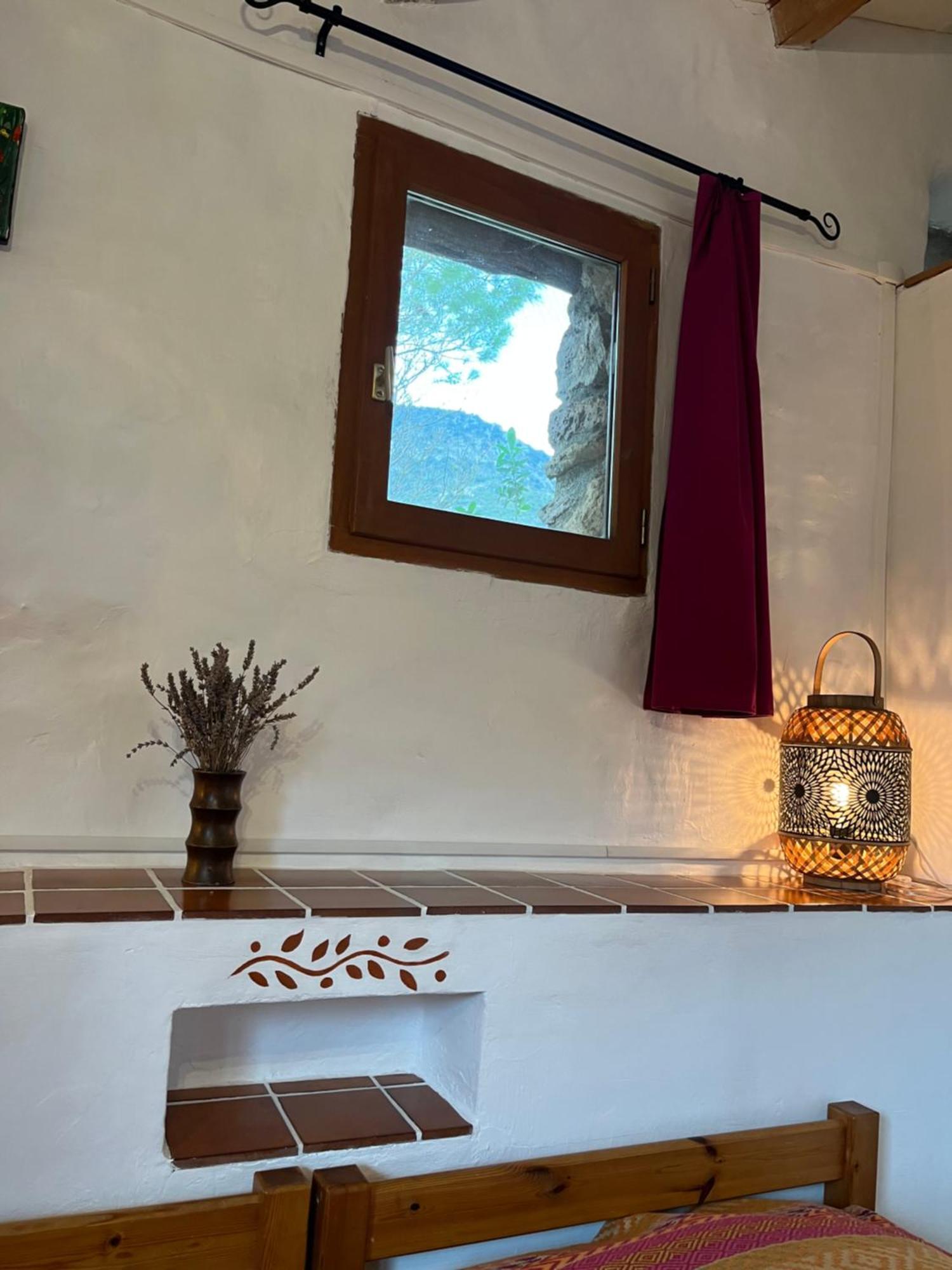 Chambres D'Hotes Gite Saint Roch Tuchan Esterno foto