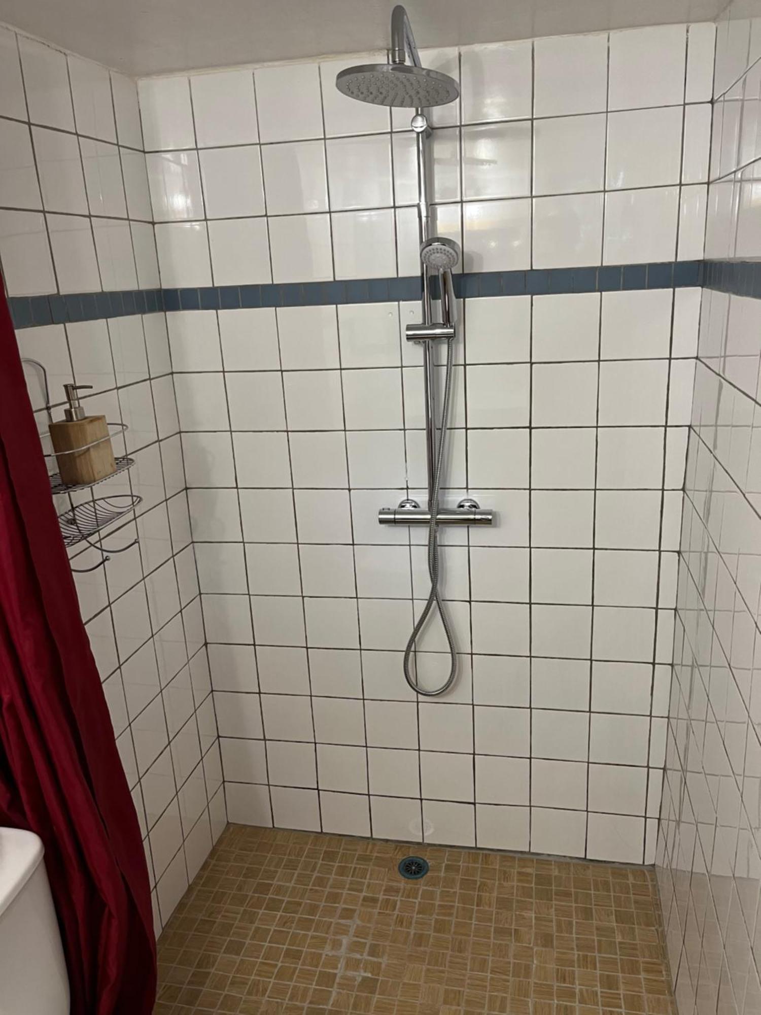 Chambres D'Hotes Gite Saint Roch Tuchan Esterno foto